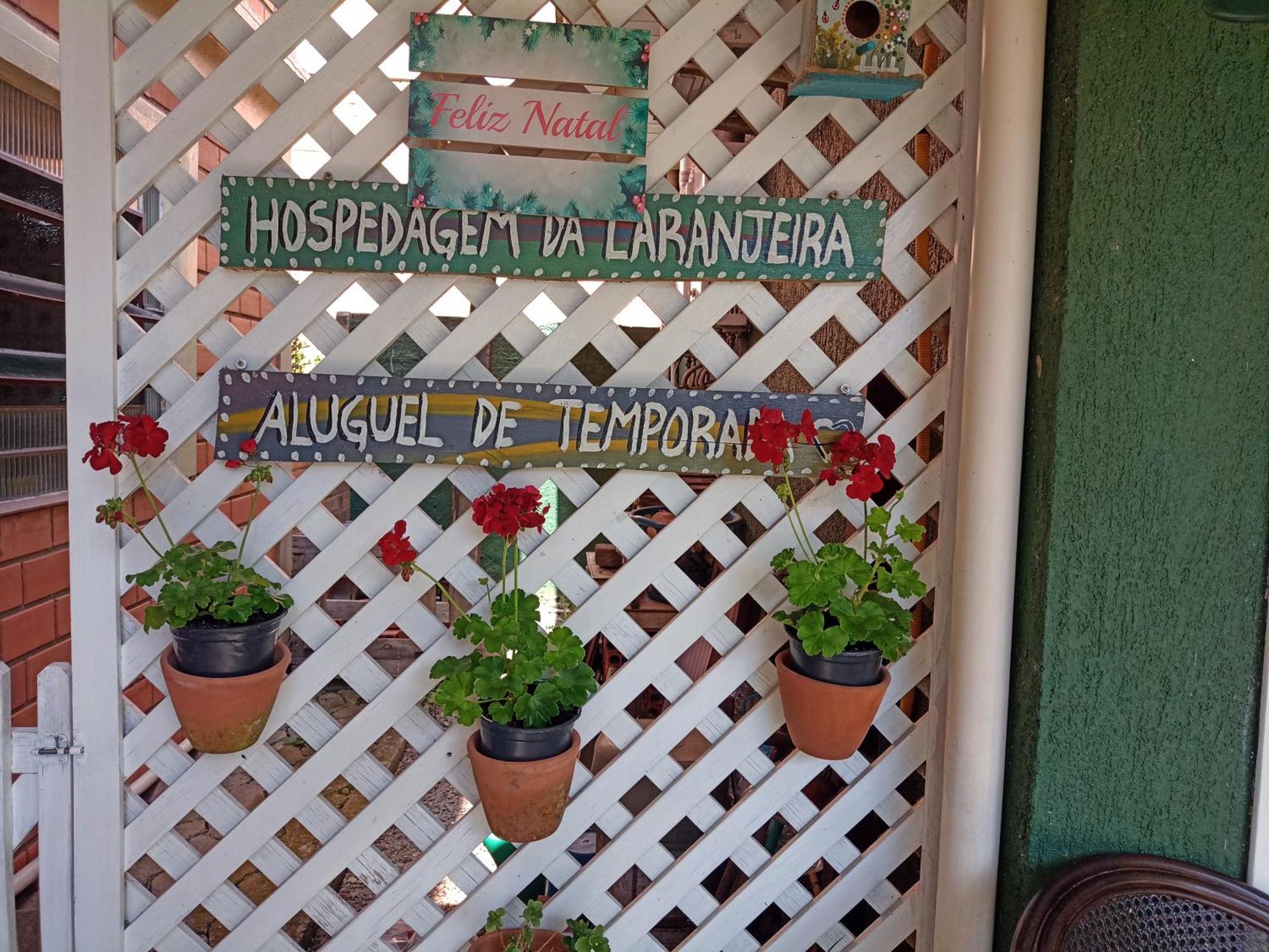 Da Laranjeira Apartment *